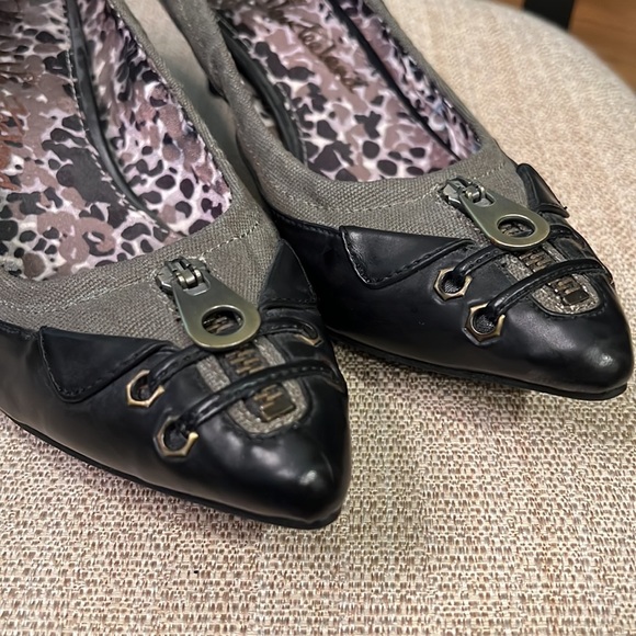 Kathy Van Zeeland Kitten Heels - Picture 6 of 10